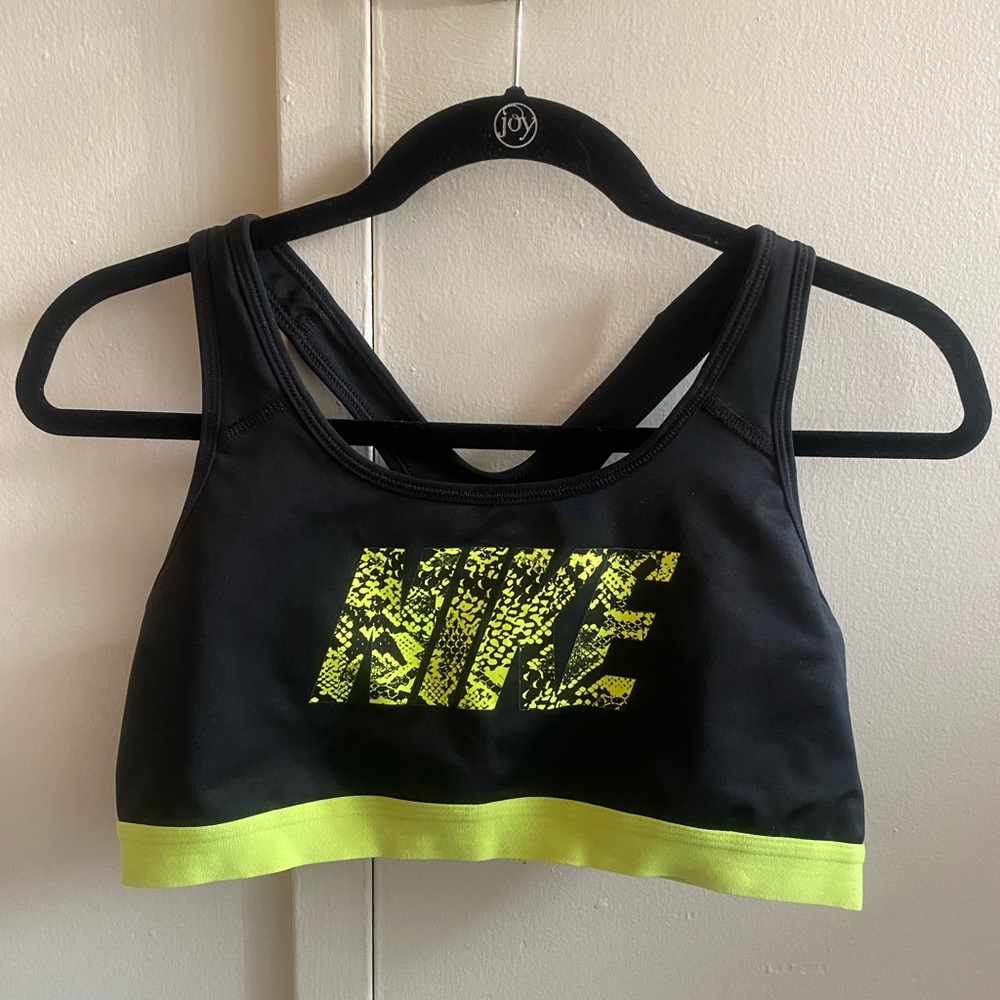 Nike Dri-FIT Racerback Sports Bra
